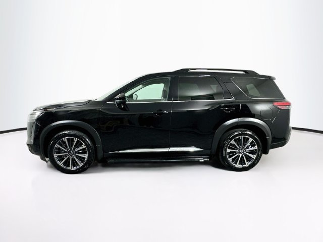 Used 2026 Nissan Pathfinder Platinum SUV