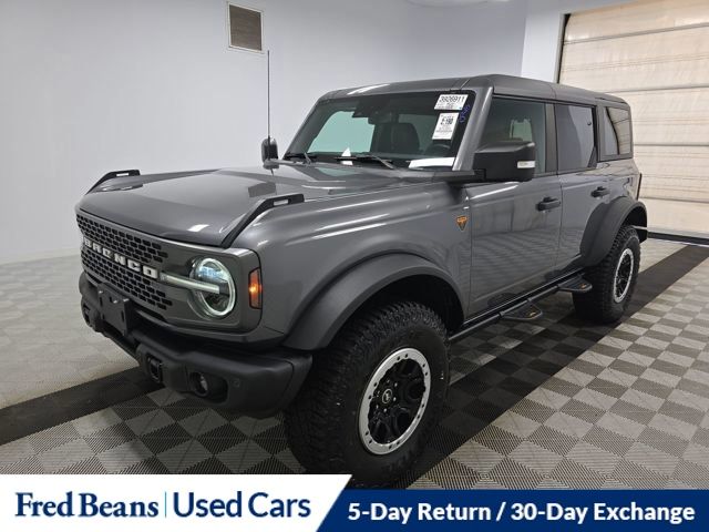 2023 Ford Bronco Badlands photo 3