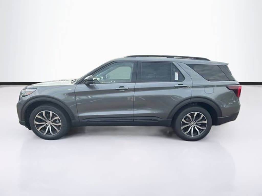 New 2026 Ford Explorer ST-Line SUV