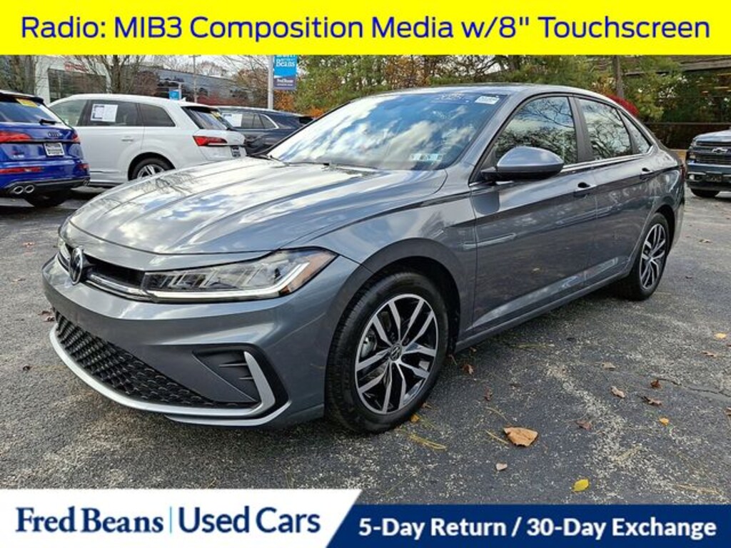 Certified 2025 Volkswagen Jetta 1.5T SE Sedan