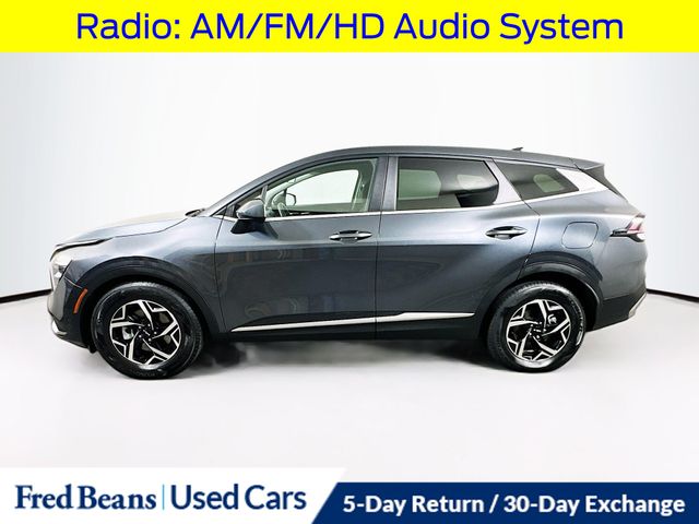 2023 Kia Sportage LX photo 2