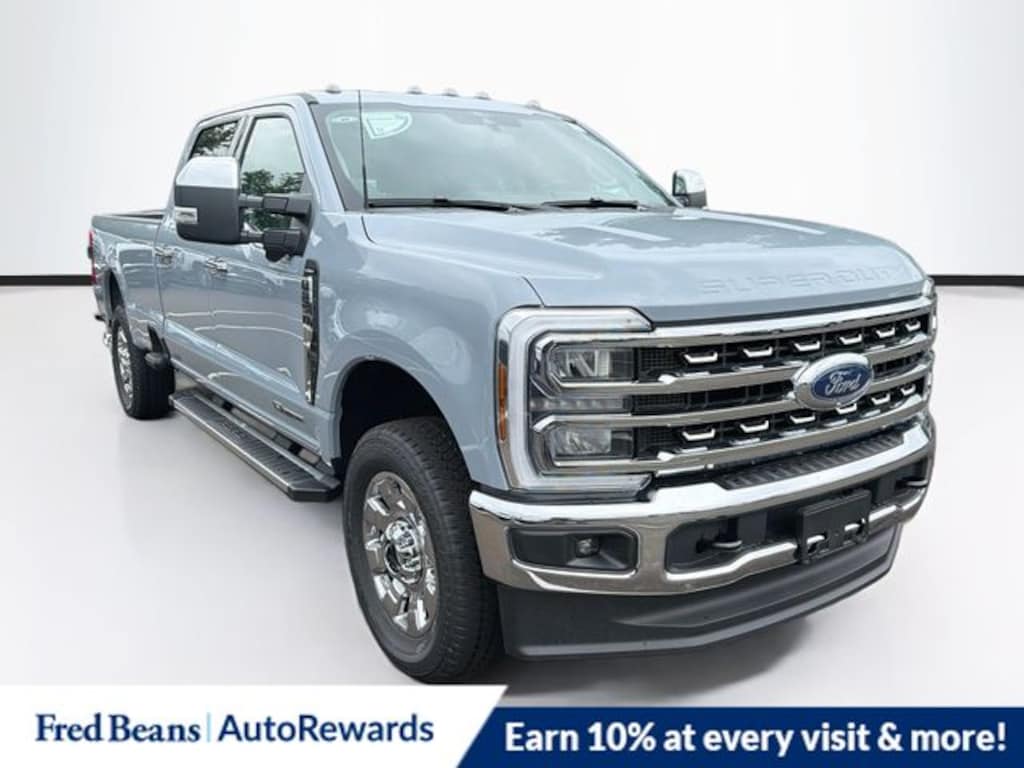 New 2026 Ford F-250 Lariat Truck Crew Cab