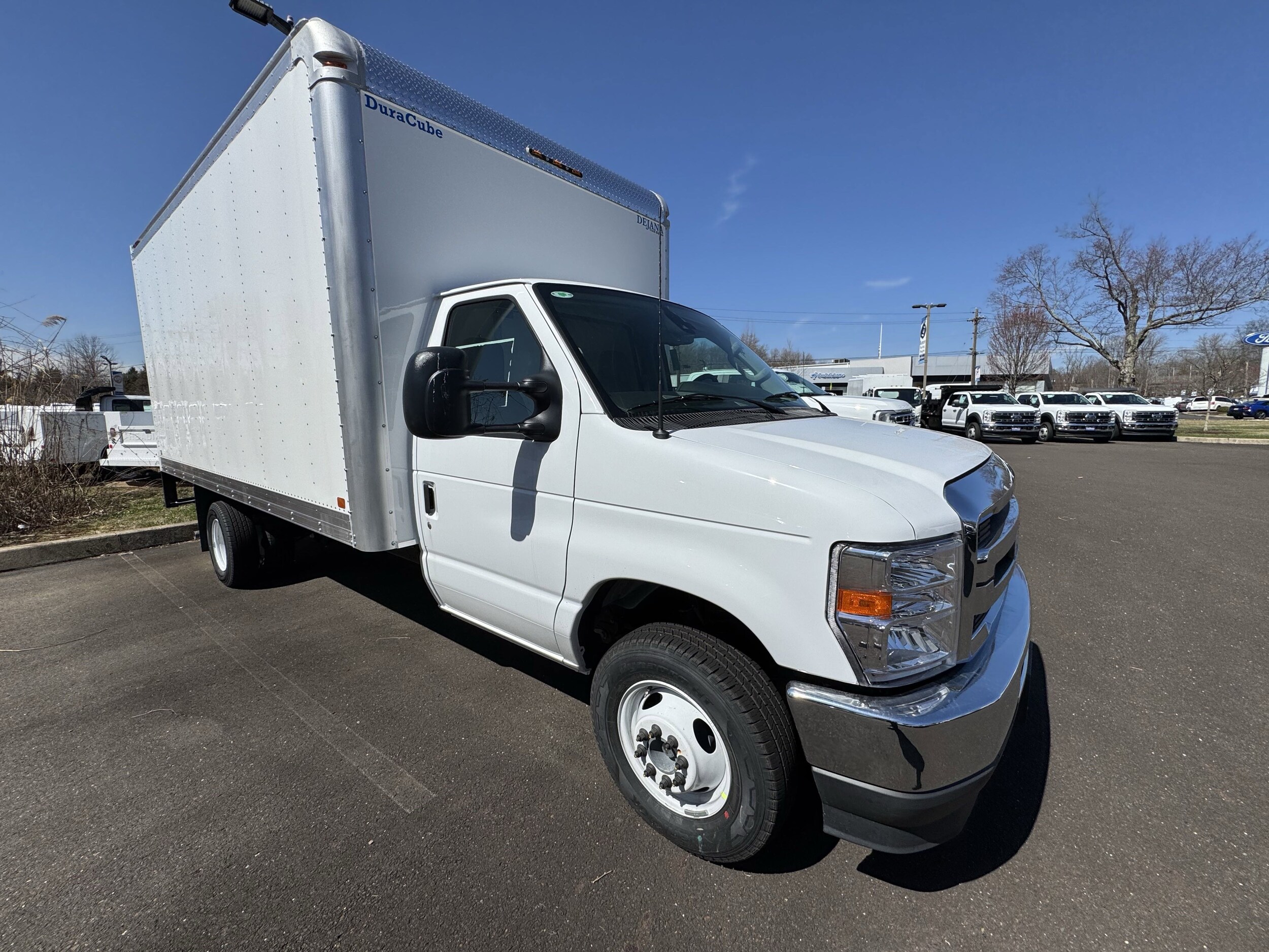 2026 Ford E-350 Base photo 3