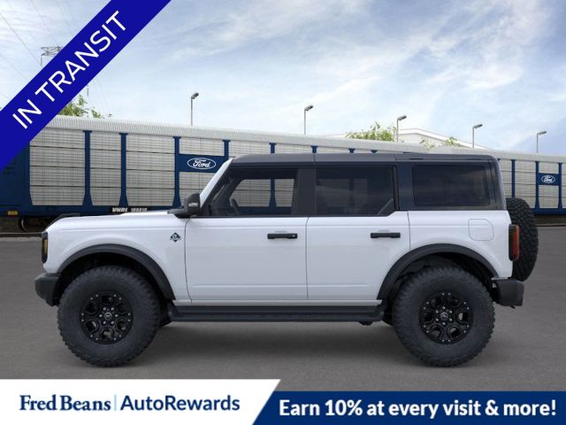 2025 Ford Bronco Outer Banks photo 3