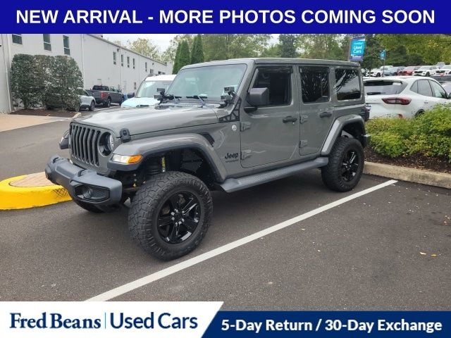 2020 Jeep Wrangler Unlimited Sahara photo 3