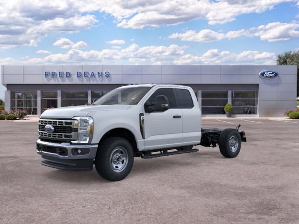 New 2026 Ford F-350 Chassis XL Truck Super Cab