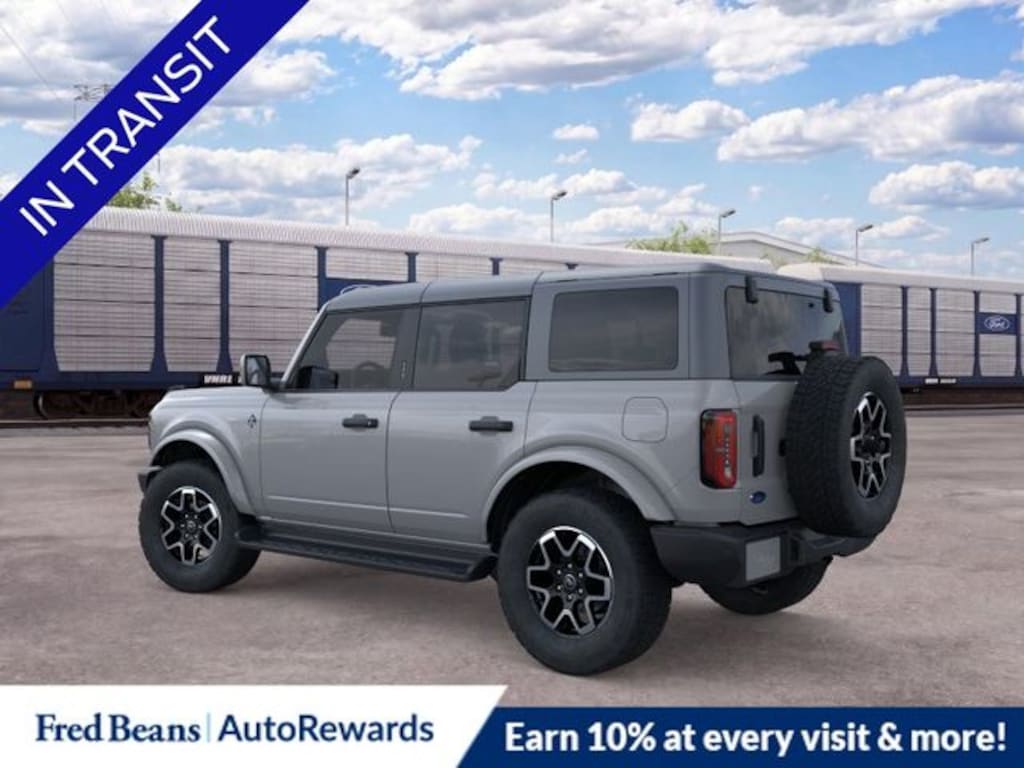 New 2026 Ford Bronco Outer Banks SUV