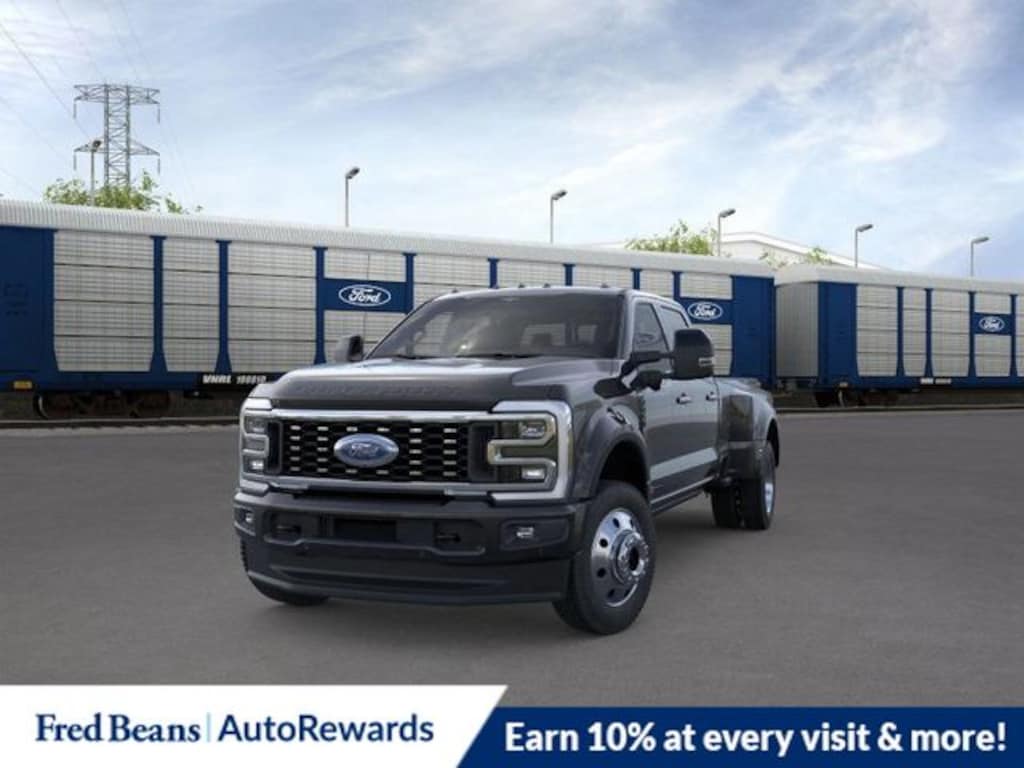 New 2026 Ford F-450 Platinum Truck Crew Cab