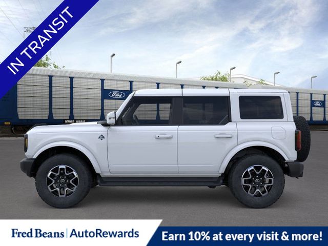 2025 Ford Bronco Outer Banks photo 2