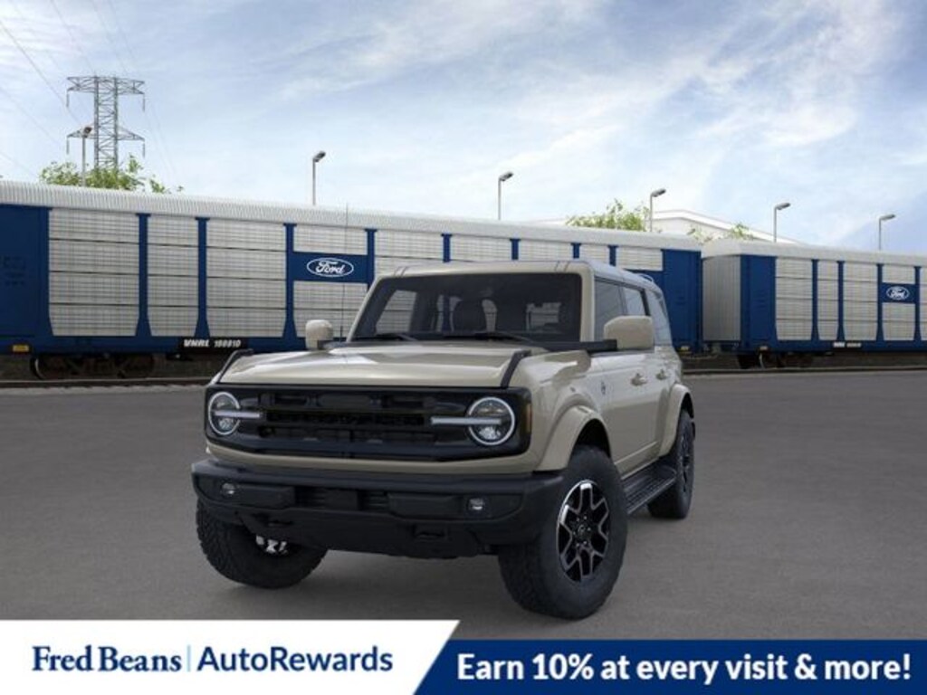 New 2025 Ford Bronco Outer Banks SUV