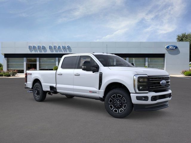 2026 Ford F-350 Super Duty Platinum's photo