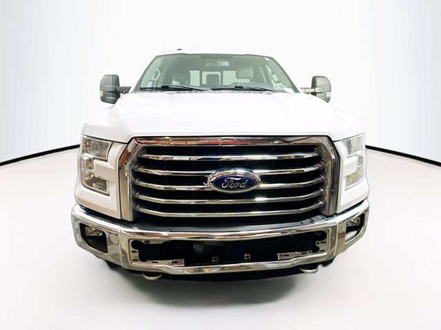 2016 Ford F-150 XLT photo 2