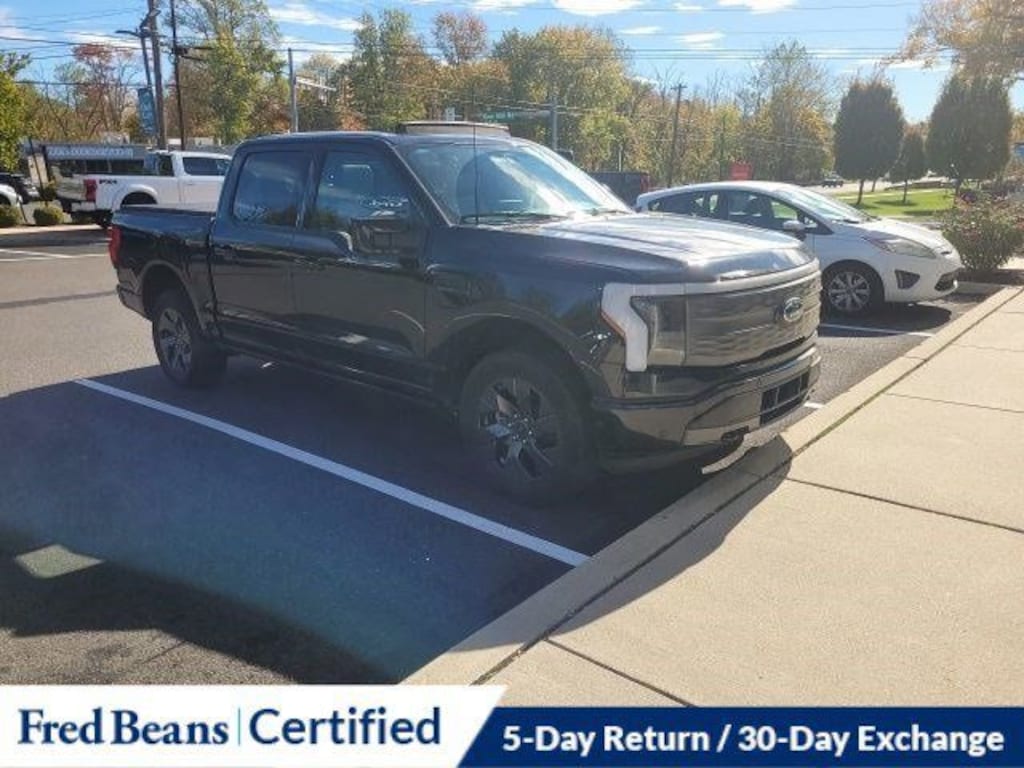 Certified 2023 Ford F-150 Lightning Lariat Truck SuperCrew Cab