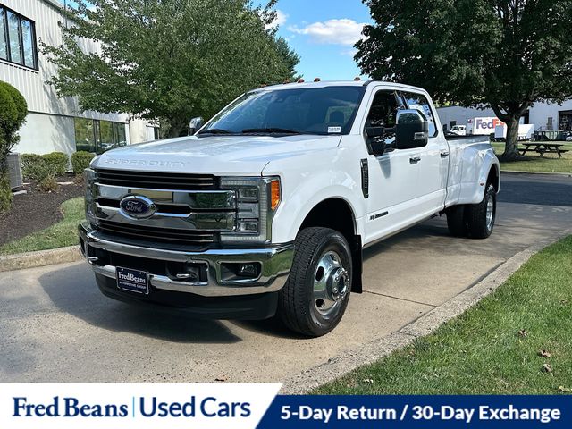 2017 Ford F-350 photo 3