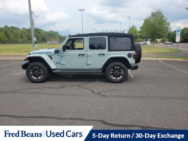 2024 Jeep Wrangler Rubicon 4xe photo 4