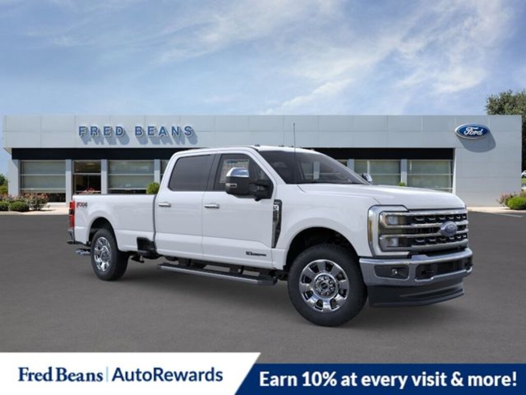 New 2026 Ford F-250 Lariat Truck Crew Cab