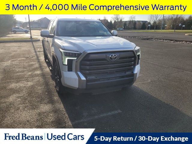 2022 Toyota Tundra Limited photo 3