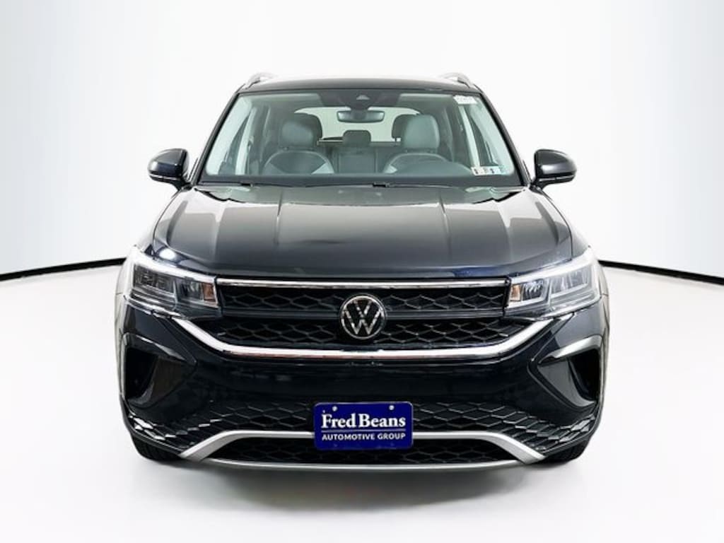 Used 2023 Volkswagen Taos 1.5T SE SUV