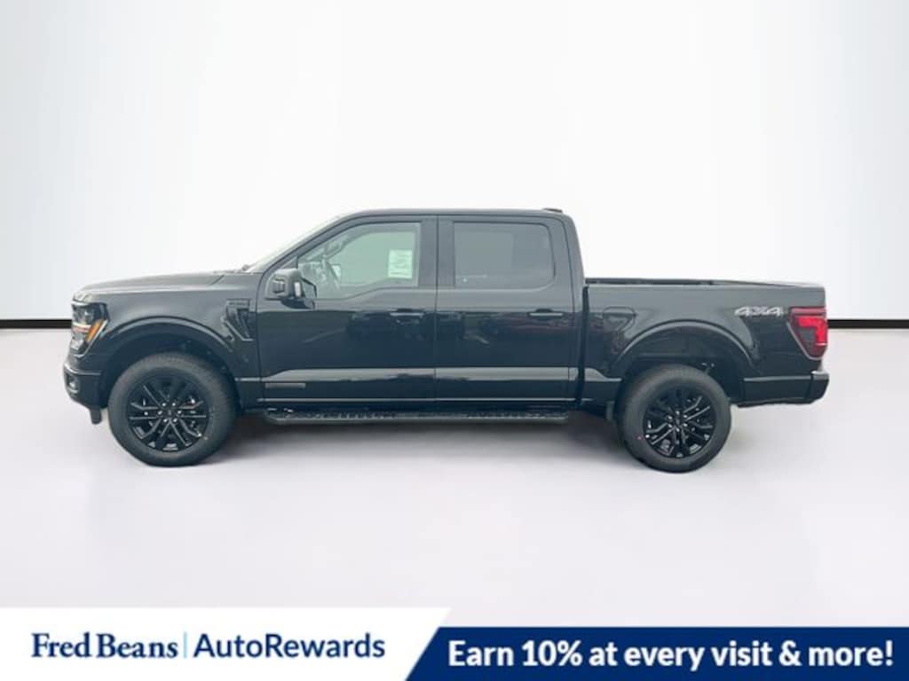 New 2025 Ford F-150 XLT Truck SuperCrew Cab