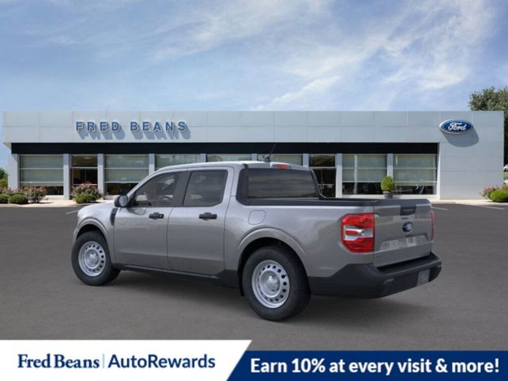 New 2025 Ford Maverick XL Truck SuperCrew