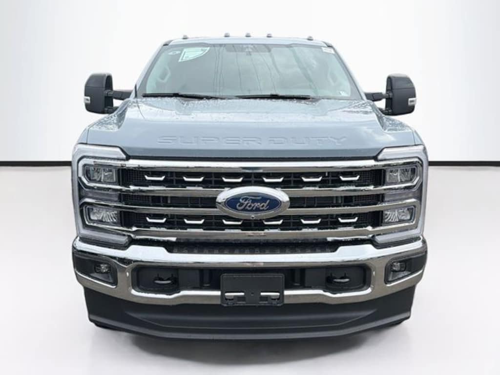 New 2026 Ford F-250 Lariat Truck Crew Cab