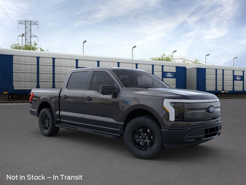 2025 Ford F-150 Lightning XLT's photo