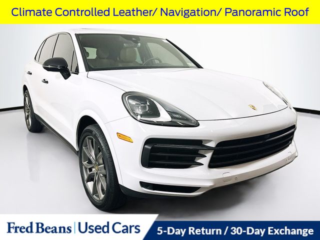2023 Porsche Cayenne Base's photo