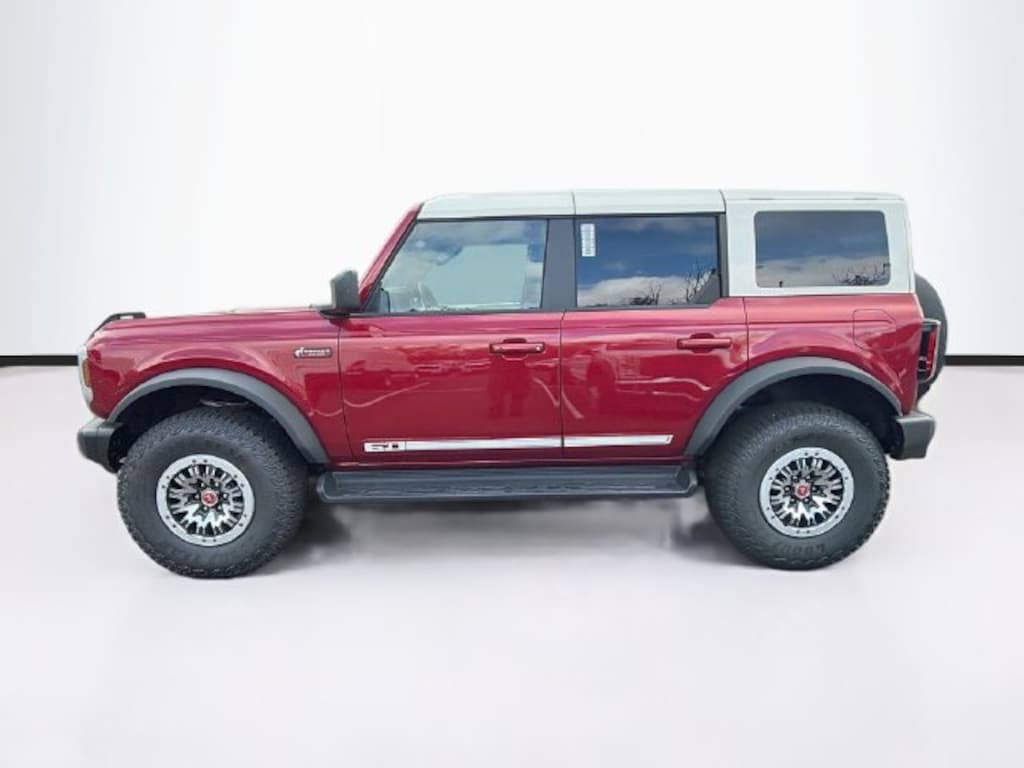 New 2026 Ford Bronco Outer Banks SUV