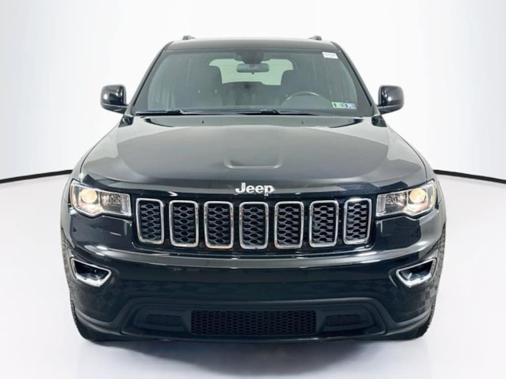 Used 2021 Jeep Grand Cherokee Laredo E SUV