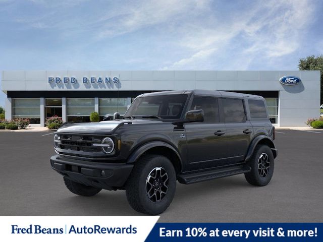 2025 Ford Bronco 4-Door Outer Banks's photo