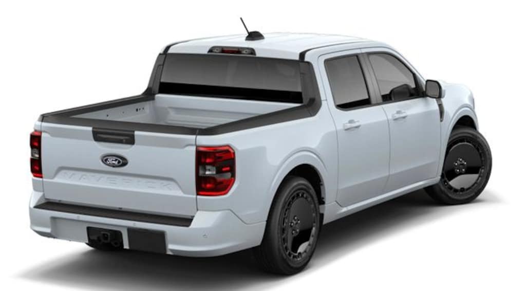 New 2026 Ford Maverick Lobo Standard Truck SuperCrew