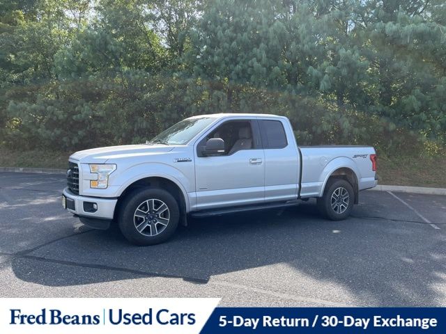 2016 Ford F-150 XLT photo 2