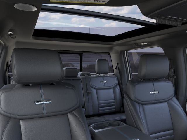 2026 Ford F-250 Super Duty Platinum - Photo 28