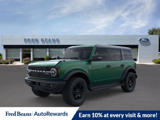 2025 Ford Bronco 4-Door Outer Banks's photo