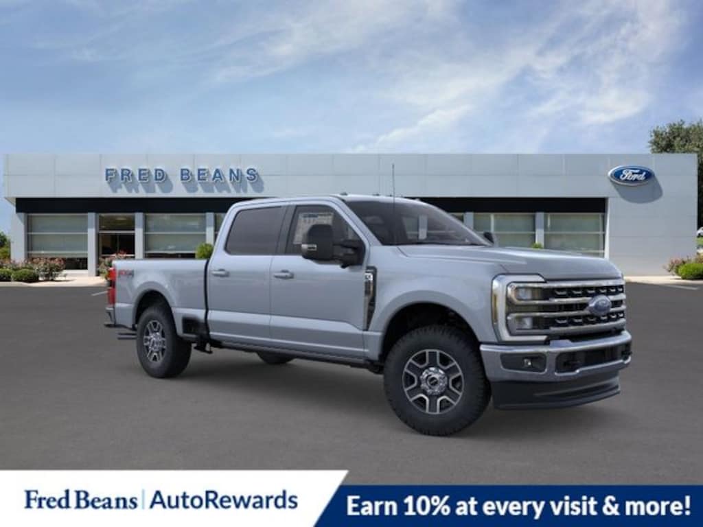 New 2026 Ford F-250 Lariat Truck Crew Cab