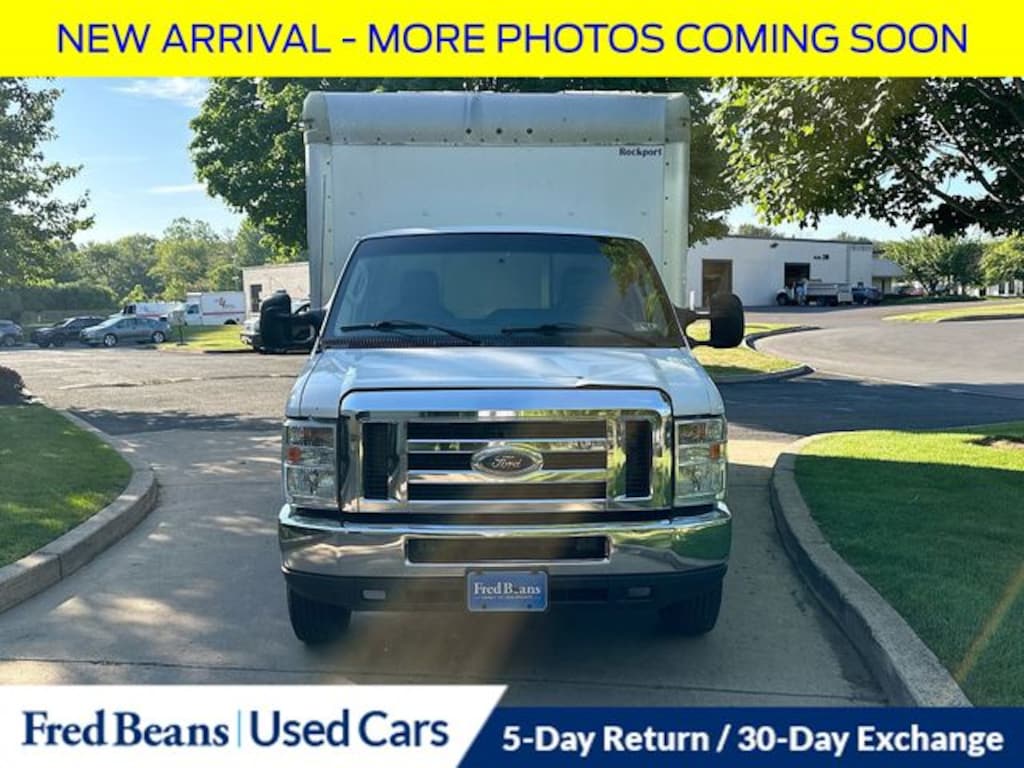 Used 2017 Ford E-350SD Base Truck