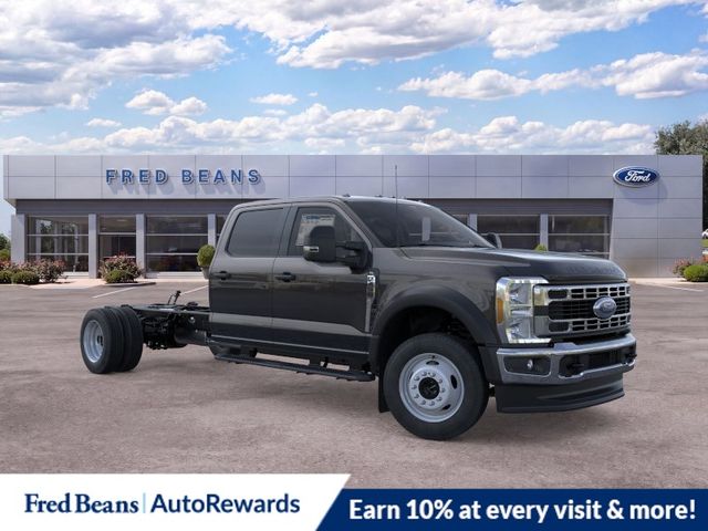 Ford F-450 Chassis
