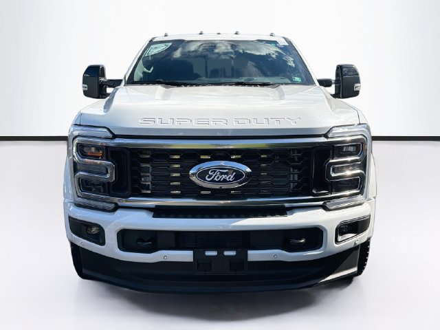 New 2027 Ford F-450 Platinum Truck Crew Cab
