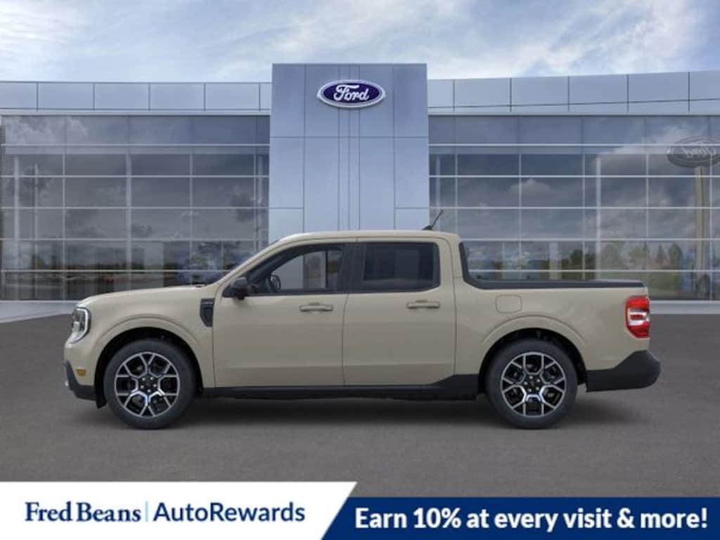 New 2025 Ford Maverick Lariat Truck SuperCrew