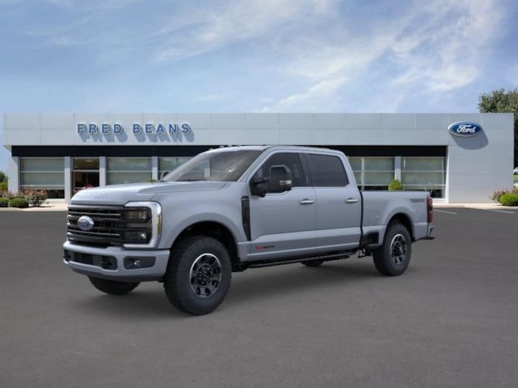 New 2026 Ford F-350 Platinum Truck Crew Cab