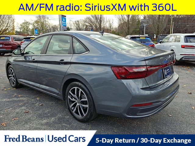 2025 Volkswagen Jetta 1.5T SE photo 4