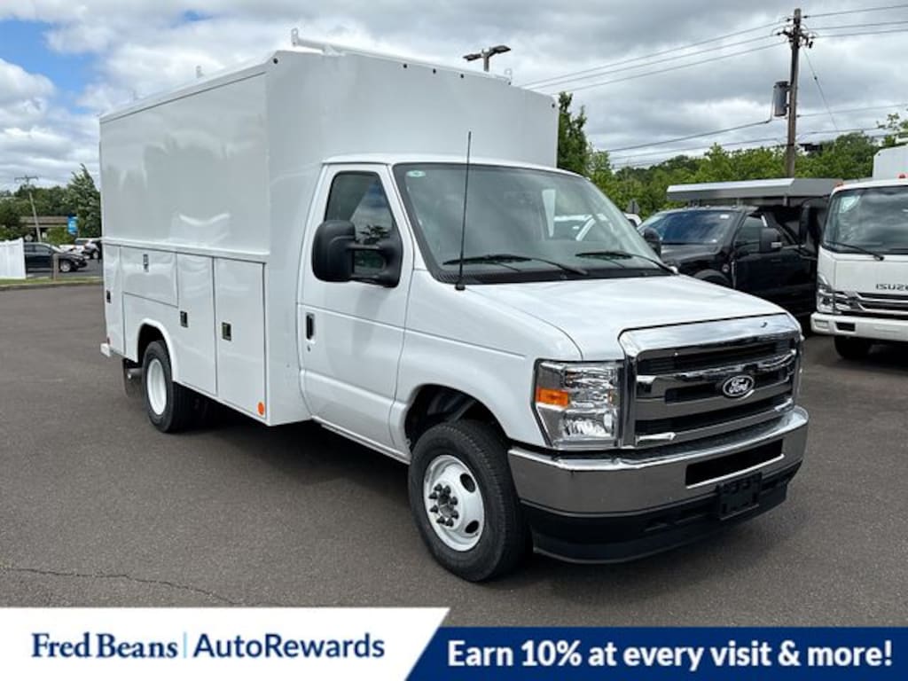 New 2027 Ford E-350 Cutaway Base Truck