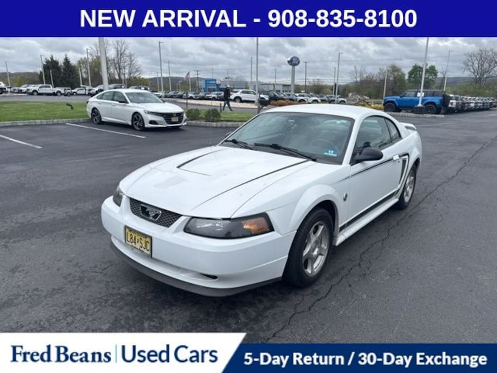 Used 2004 Ford Mustang Coupe