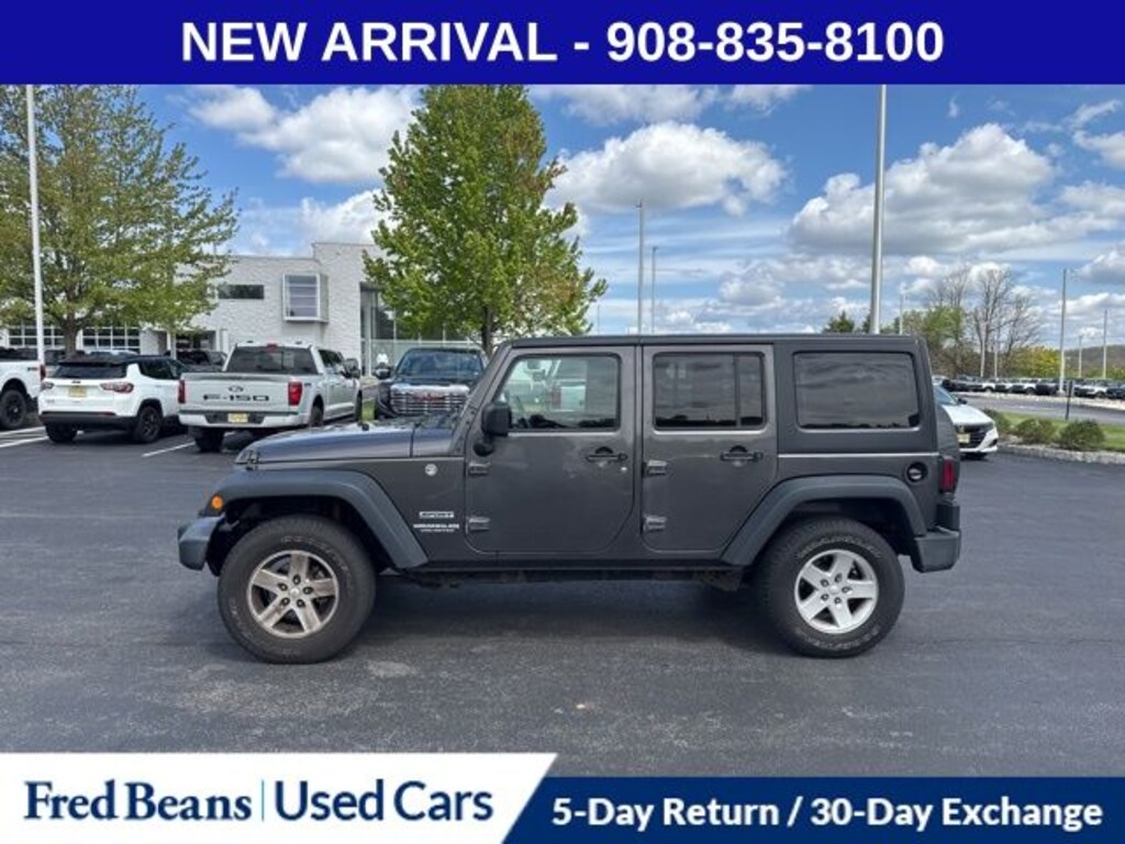 Used 2016 Jeep Wrangler JK Unlimited Sport 4X4 SUV