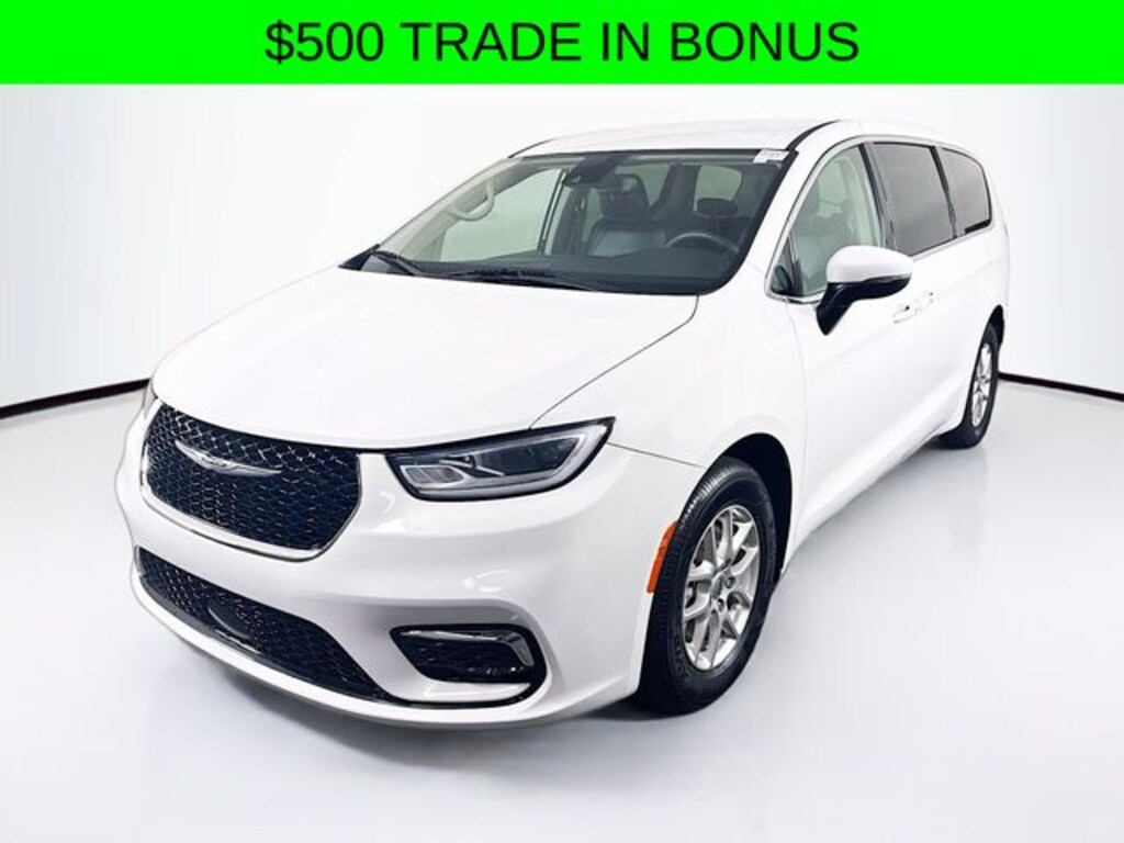 Used 2023 Chrysler Pacifica Touring L Van Passenger Van