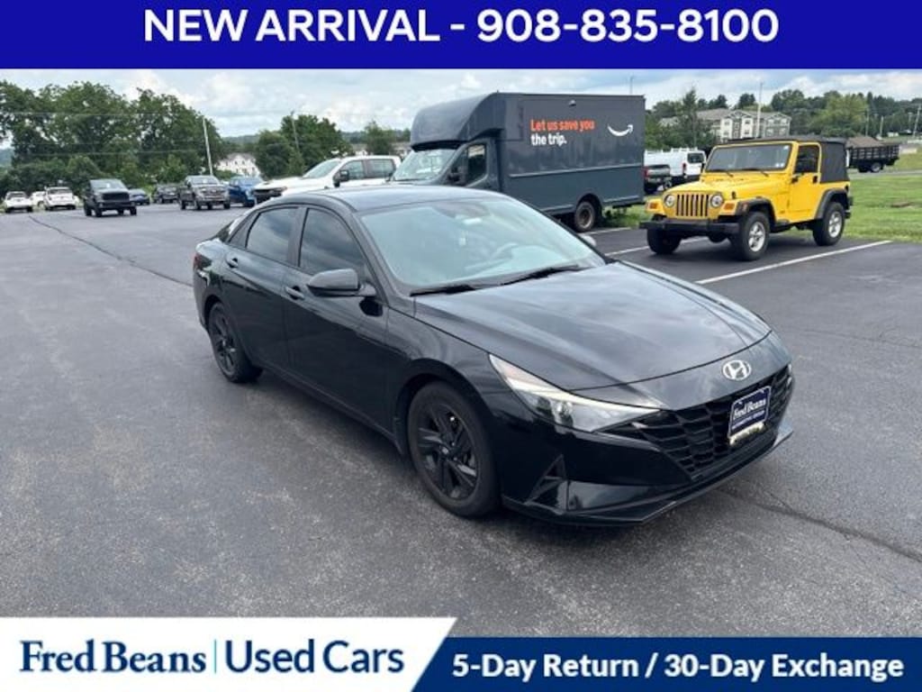 Used 2022 Hyundai Elantra SEL Sedan