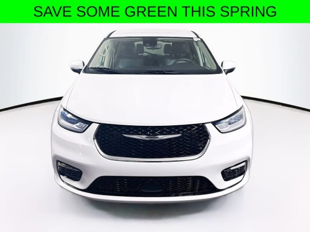 Used 2023 Chrysler Pacifica Touring L Van Passenger Van