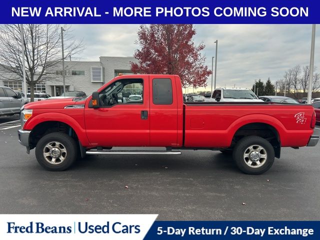 2016 Ford F-250 XLT photo 4