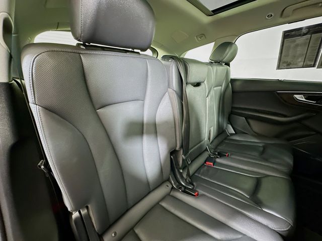 2020 Audi Q7 Premium Plus - Photo 34