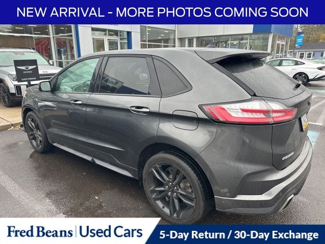 2020 Ford Edge ST photo 3